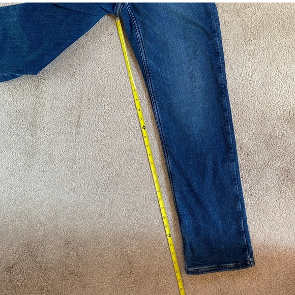 Duluth Trading Red Flannel Lined Straight Leg Jeans Women Size 6x31 - Picture 12 of 13